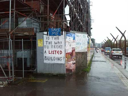 New Islington graffiti - 'Is this the way to treat a listed building?'